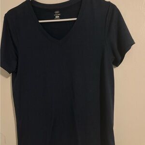 👠2/$20👠Women's Navy V-Neck Athletic Top